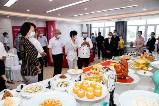 2022年淄博市职业教育活动周暨“中银杯”第十三届职业(技工)院校技能大赛开幕式在淄博机电工程学校隆重举行 2022年淄博市职业教育活动周暨“中银杯”第十三届职业(技工)院校技能大赛开幕式在淄博机电工程学校隆重举行