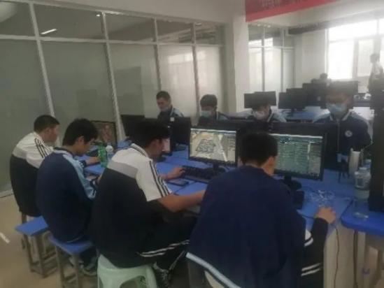 淄博机电工程学校参加第三届全国职业院校自动化产线装调虚拟仿真技能大赛获佳绩