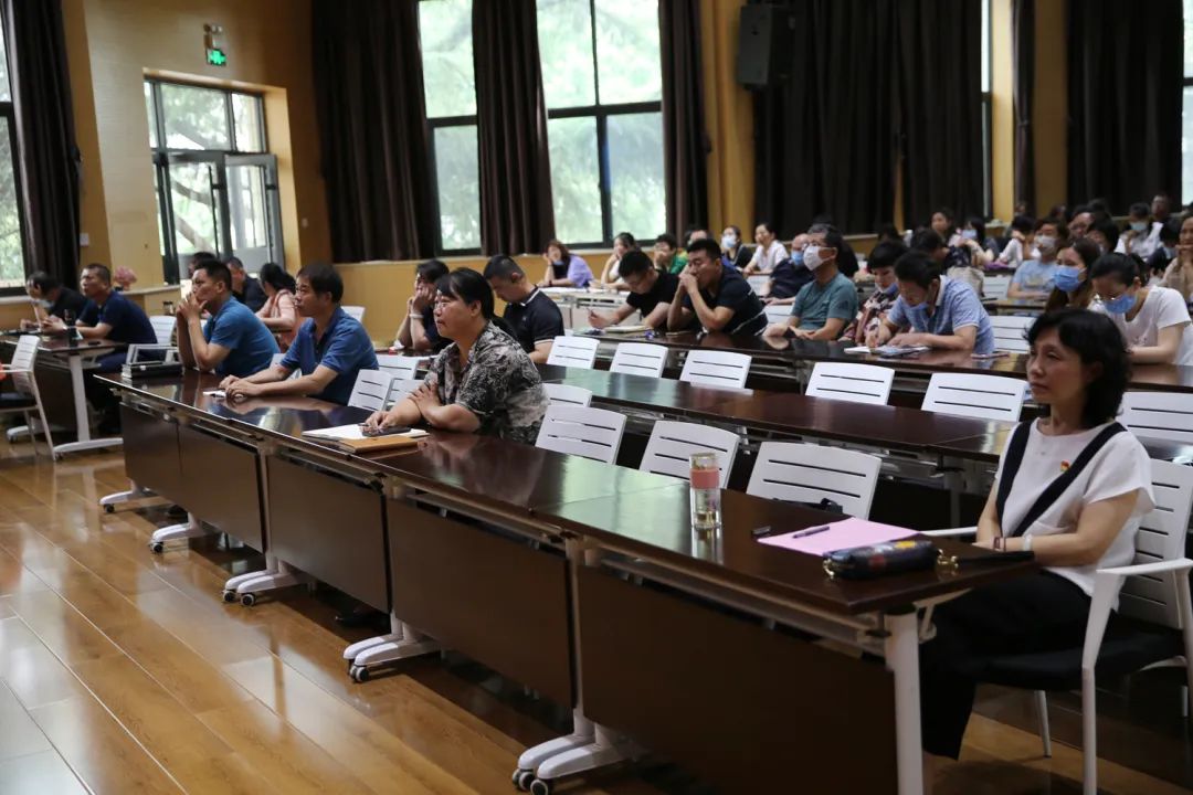 山东省济南商贸学校召开2022年教育教学年会(全面发展求创新,蓄力成长向未来) 山东省济南商贸学校召开2022年教育教学年会(全面发展求创新,蓄力成长向未来)